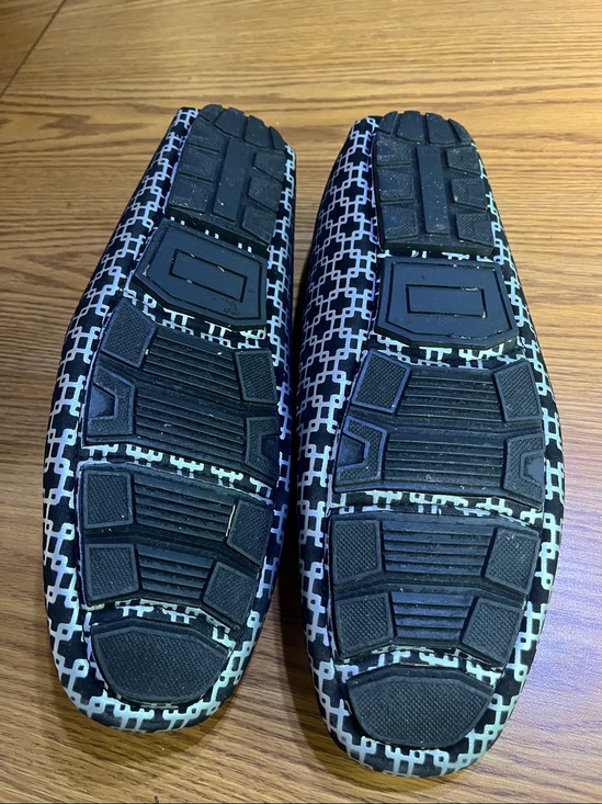 Robert David Vette  Black & White Patterned Slip-On Loafers size 10.5 main image 4
